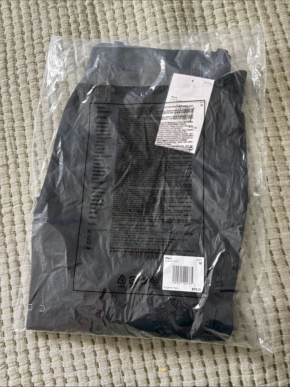 Nike Men's Black shorts - Classic Straight Fit